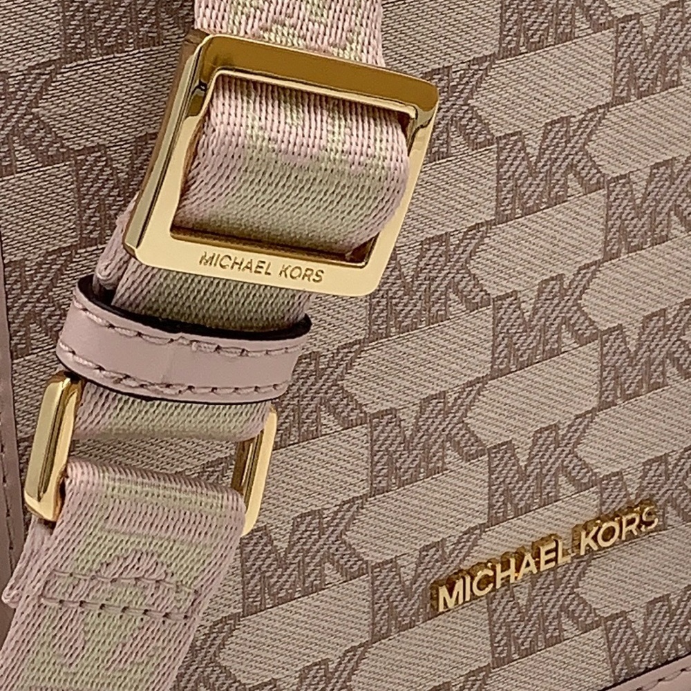 MICHAEL KORS Briley Small Logo Messenger XBODY Bag POWDER BLUSH MULTI - Picture 3 of 16